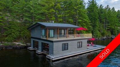 Lake Muskoka  Cottage for sale:  3+2 1,570 sq.ft. (Listed 2020-08-14)