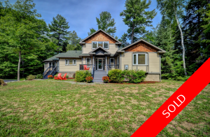 Lake of Bays  Cottage for sale:  5 bedroom 4,850 sq.ft. (Listed 2019-05-04)