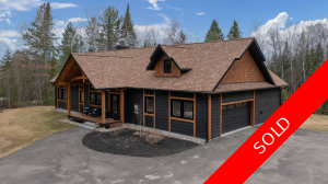 Williamsport Road  Winterized home for sale:  3 bedroom 3,786 sq.ft. (Listed 2021-04-10)