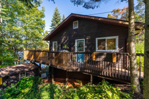 Huntsville Townhouse for sale:  2 bedroom 700 sq.ft. (Listed 2024-10-08)